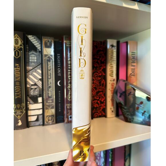 Gild By Raven Kennedy Signed The Plated Prisoner Series Book 1 Hardcover - Picture 8 of 8